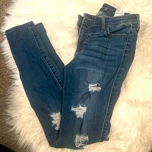 Hollister Mid Rise Super Skinny Jeans